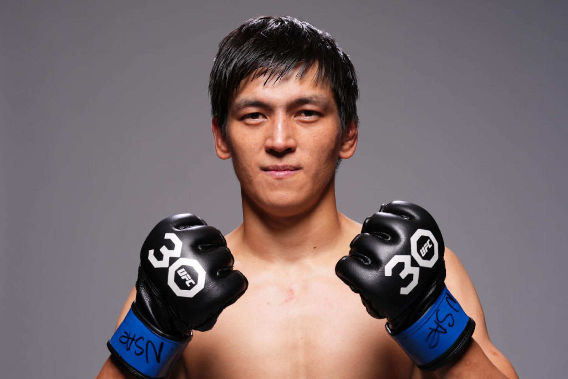 UFC сообщили казахскому файтеру печальные новости