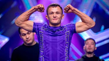 Бекзат Алмахан: «Одну зарплату футболиста можно отдать 15 бойцам UFC»