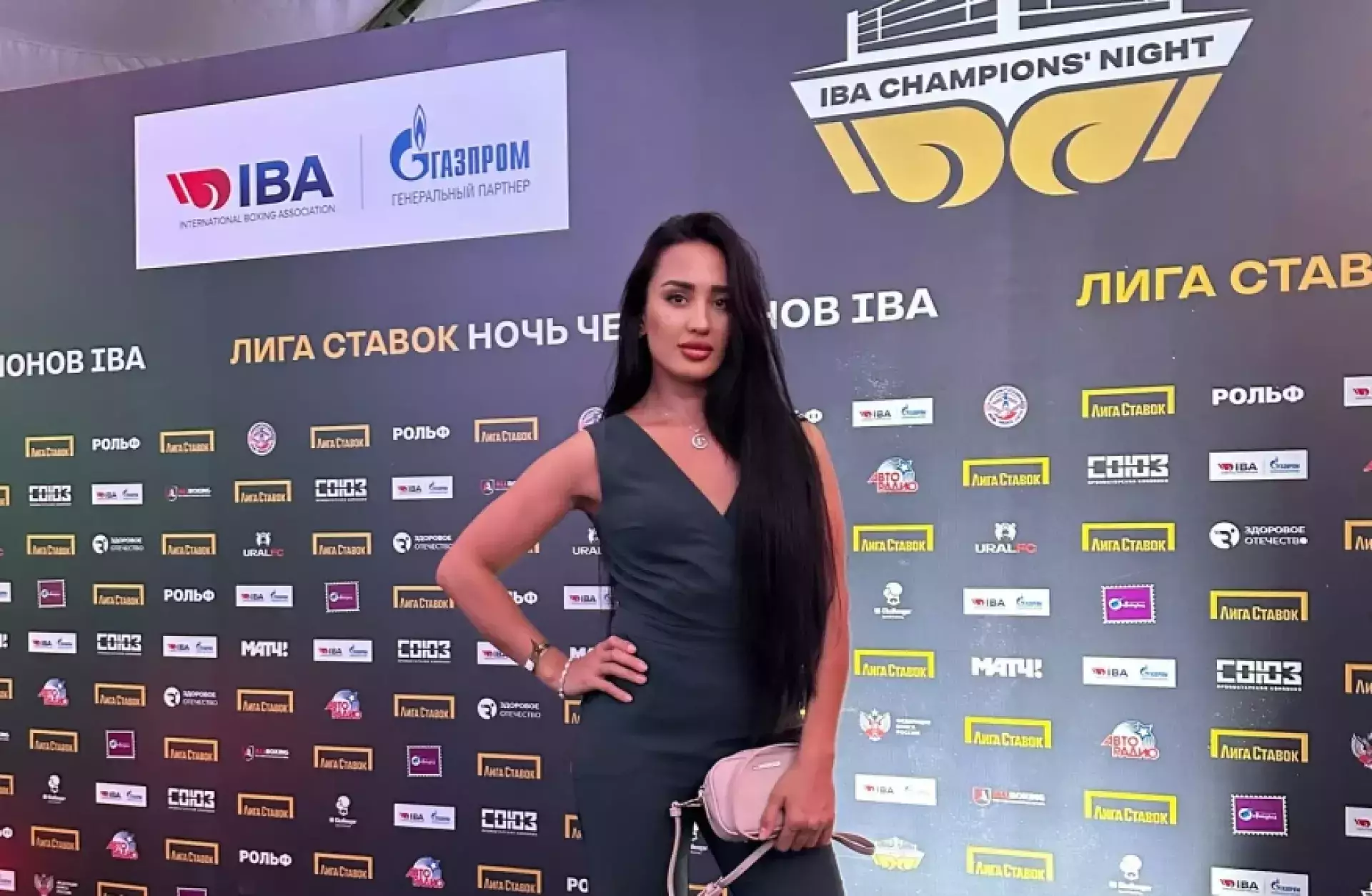 Казахстанка громко вошла в профессиональный бокс