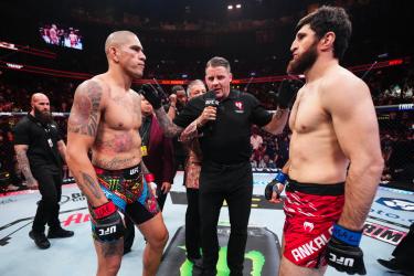 Реванш Анкалаева и Перейры и бой Двалишвили официально на UFC 320