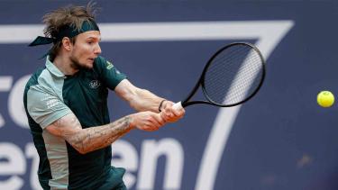 Бублик выиграл пять геймов подряд и вышел в финал в Австрии
