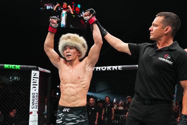 Асу Алмабаев планирует бороться за пояс UFC