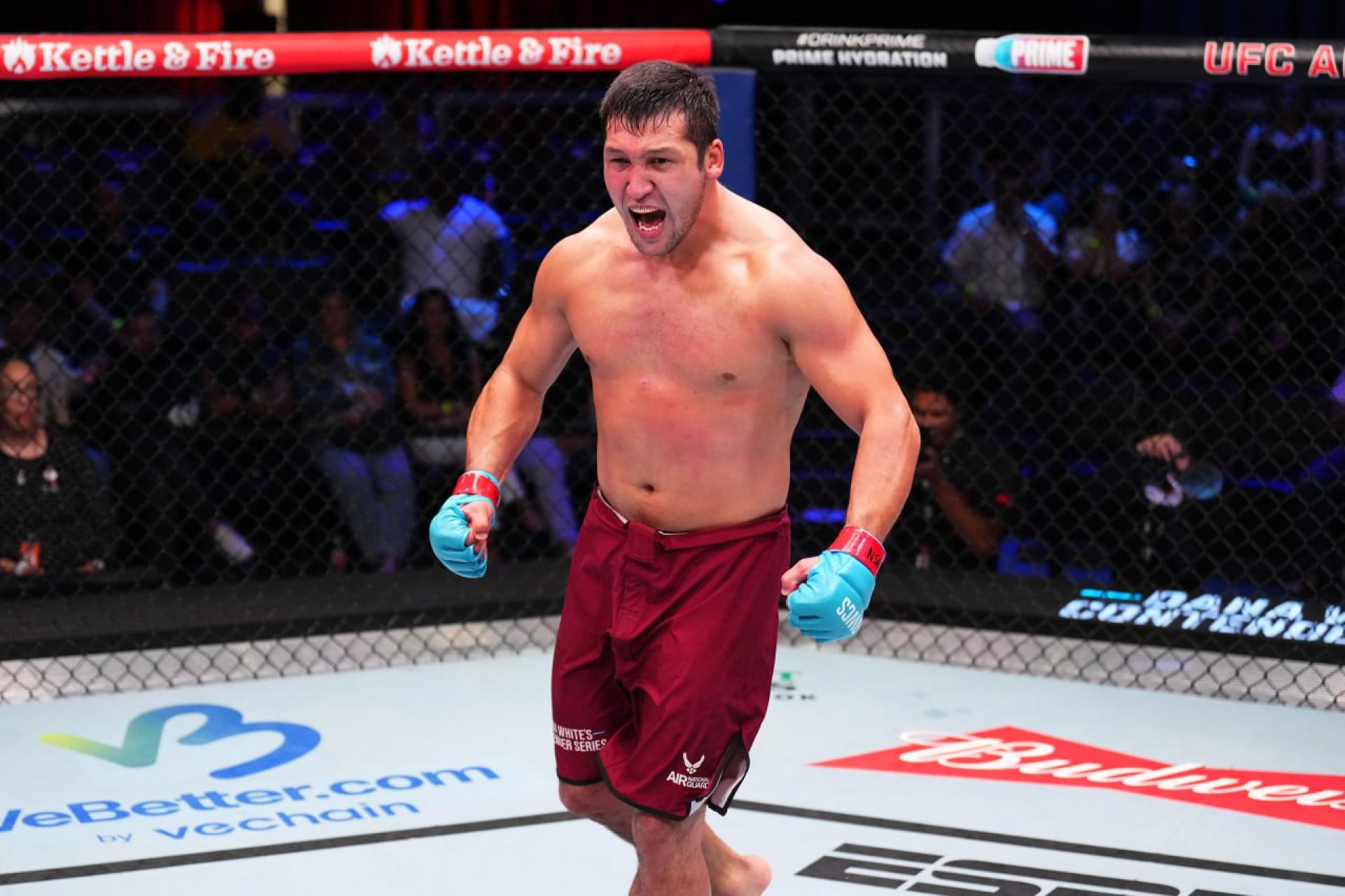 UFC возвращается в Шанхай с боем казахстанского полутяжа