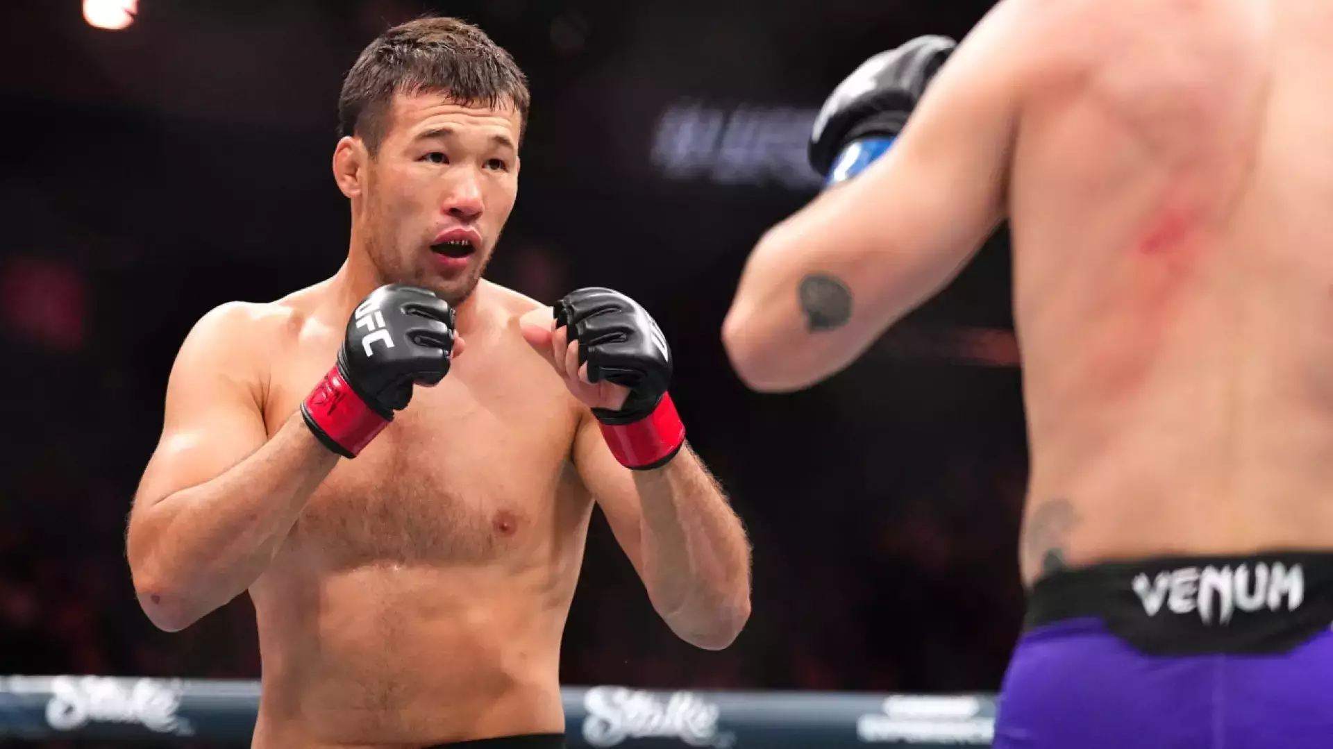 Шавкат Рахмонов и Шон Брэди близки к бою на UFC 322