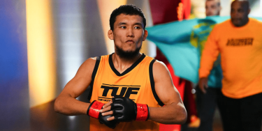 Алиби Идирис встретился с чемпионом UFC Алешандре Пантожей