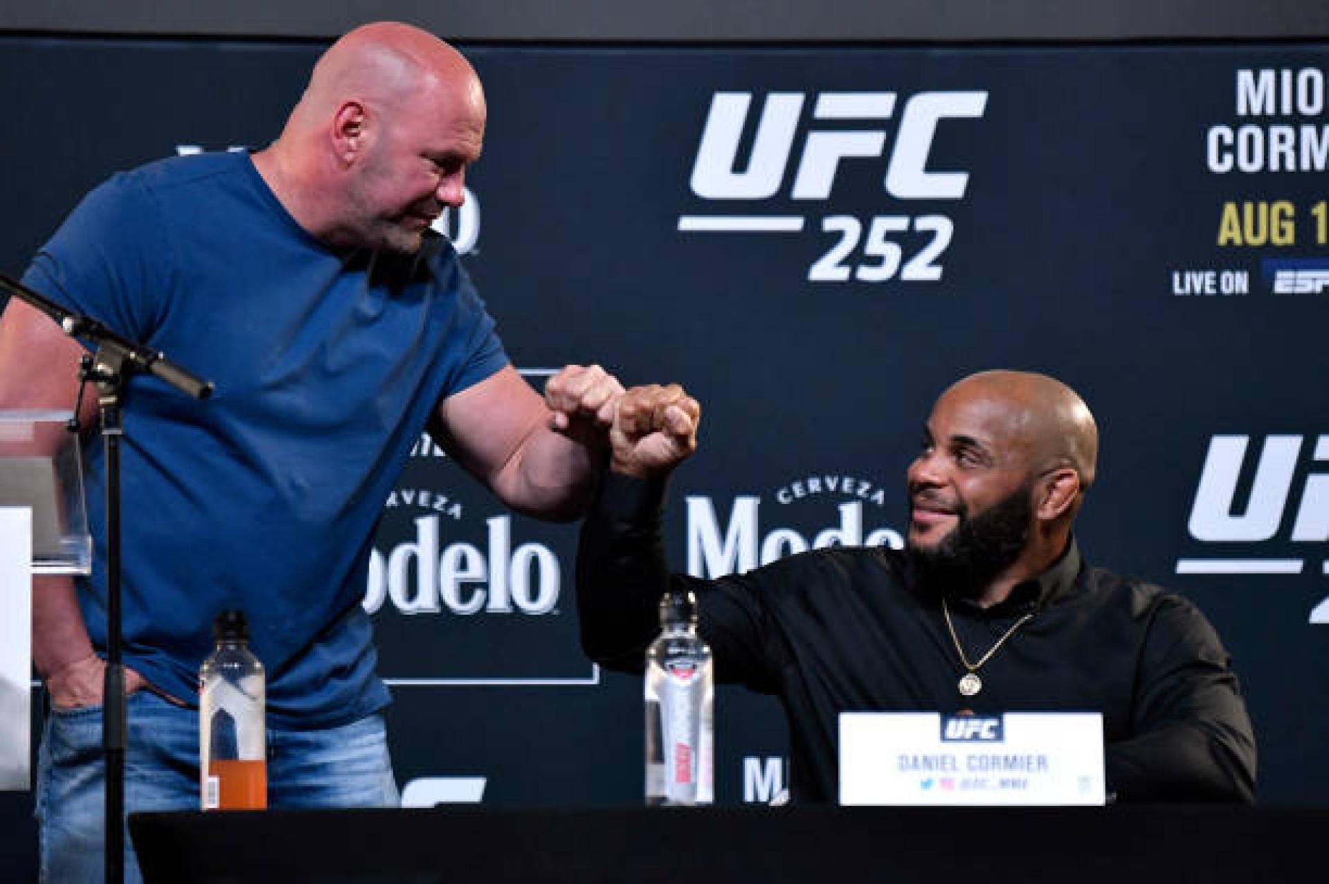 Кормье готов сменить Дану Уайта во главе UFC