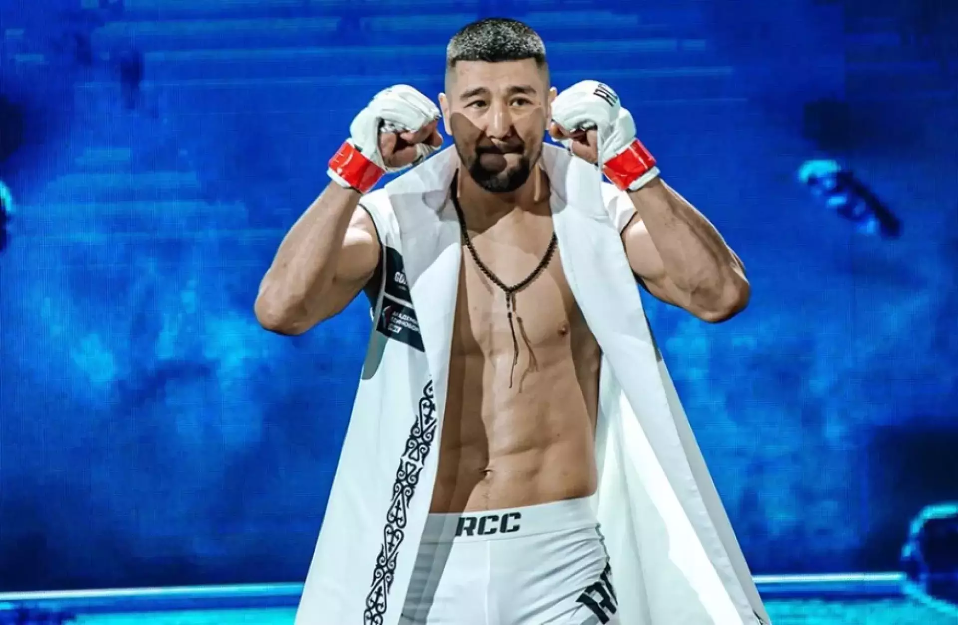 Казахский полусредневес проведёт бой с бразильцем на турнире MMA