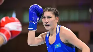Казахстанка добыла первую победу на ЧМ по боксу в Англии