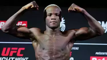 Самый "тупой" боец в мире? Файтер потерял контракт с UFC ни разу не выйдя в октагон