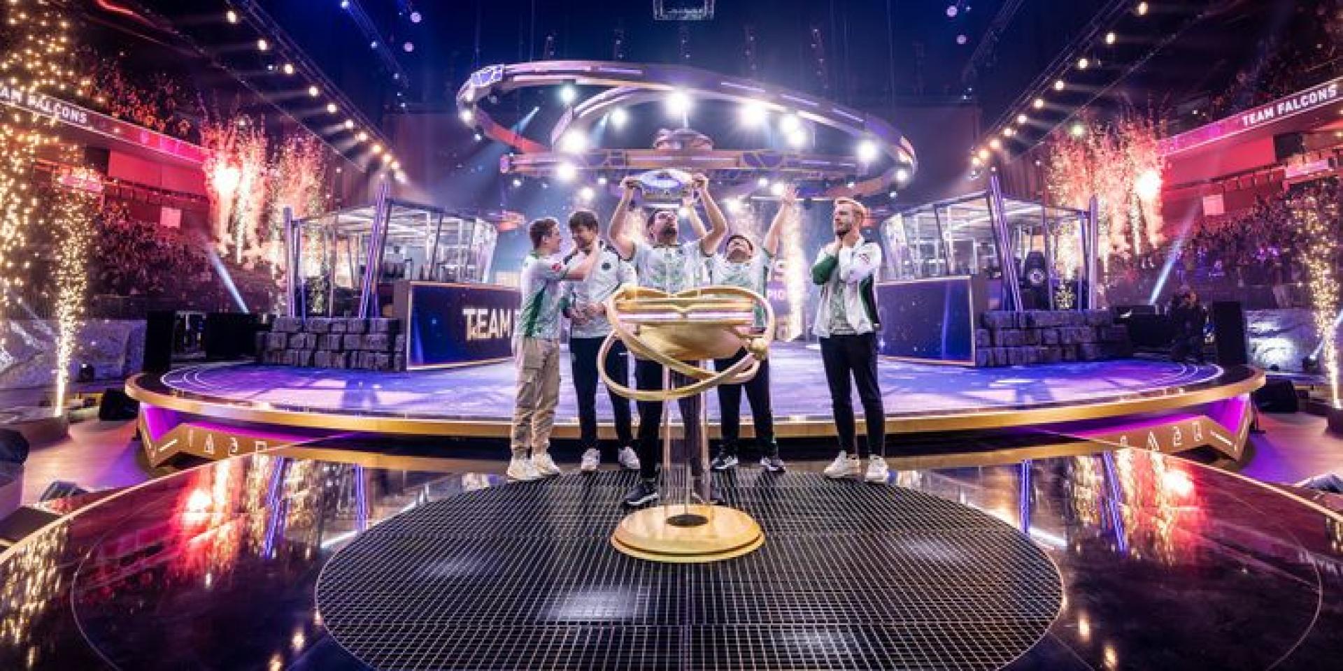 "Team Falcons" взяли главный трофей The International 2025