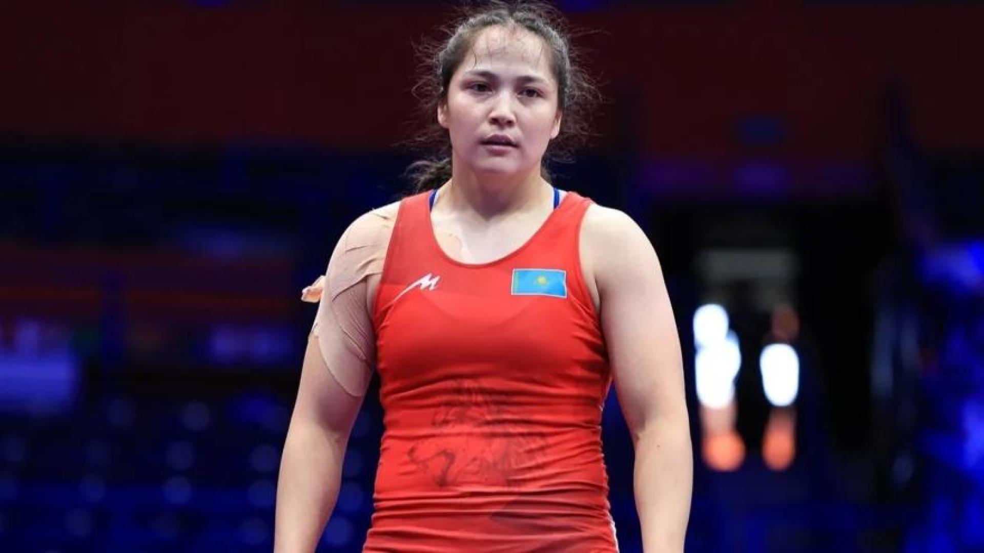 Громкое поражение четырёхкратной чемпионки Казахстана потрясло ЧМ по борьбе