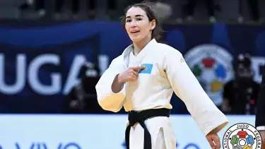 Казахстанка Абиба Абужакынова стала первой в мировом дзюдо
