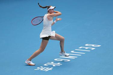 Рыбакина вошла в топ-3 по победам WTA после тяжёлого матча в Пекине