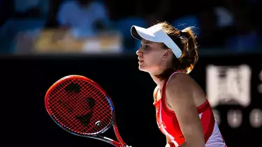 Рыбакина c треском вылетела в первом матче WTA в Пекине