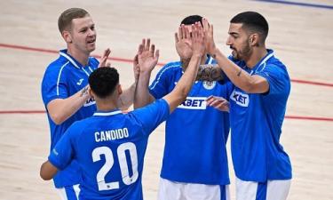 «Семей» одержал волевую победу в стартовом матче Лиги чемпионов по футзалу