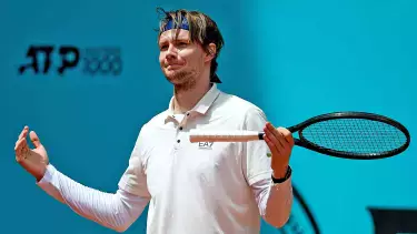 Бублик жёстко ответил на сравнение с Алькарасом и попросил уважения