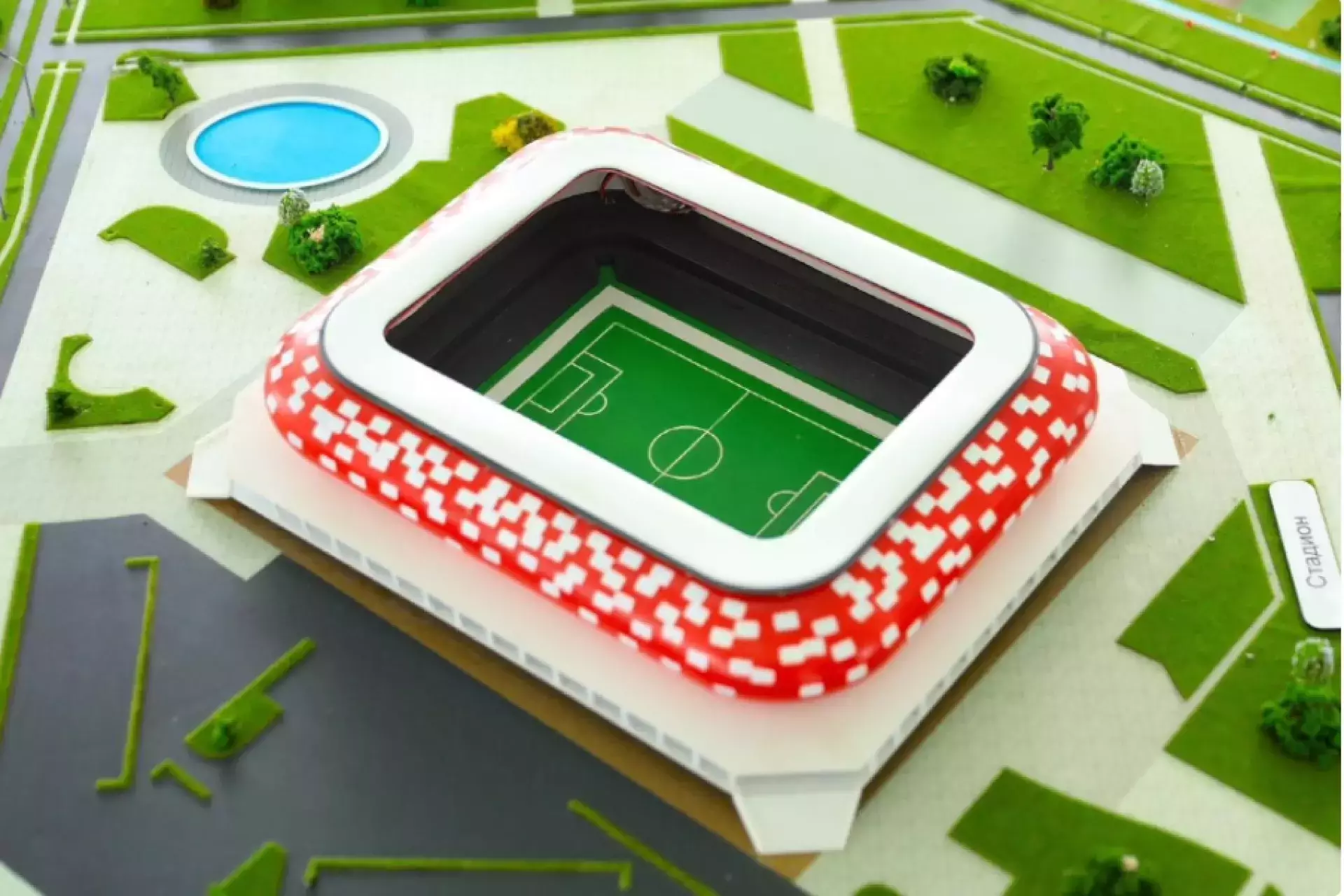 В Актобе началось строительство самого вместительного стадиона страны