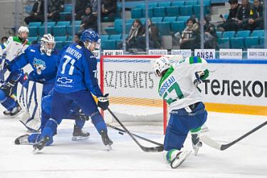 «Барыс» потерпел пятое подряд поражение в КХЛ, уступив «Салавату Юлаеву»