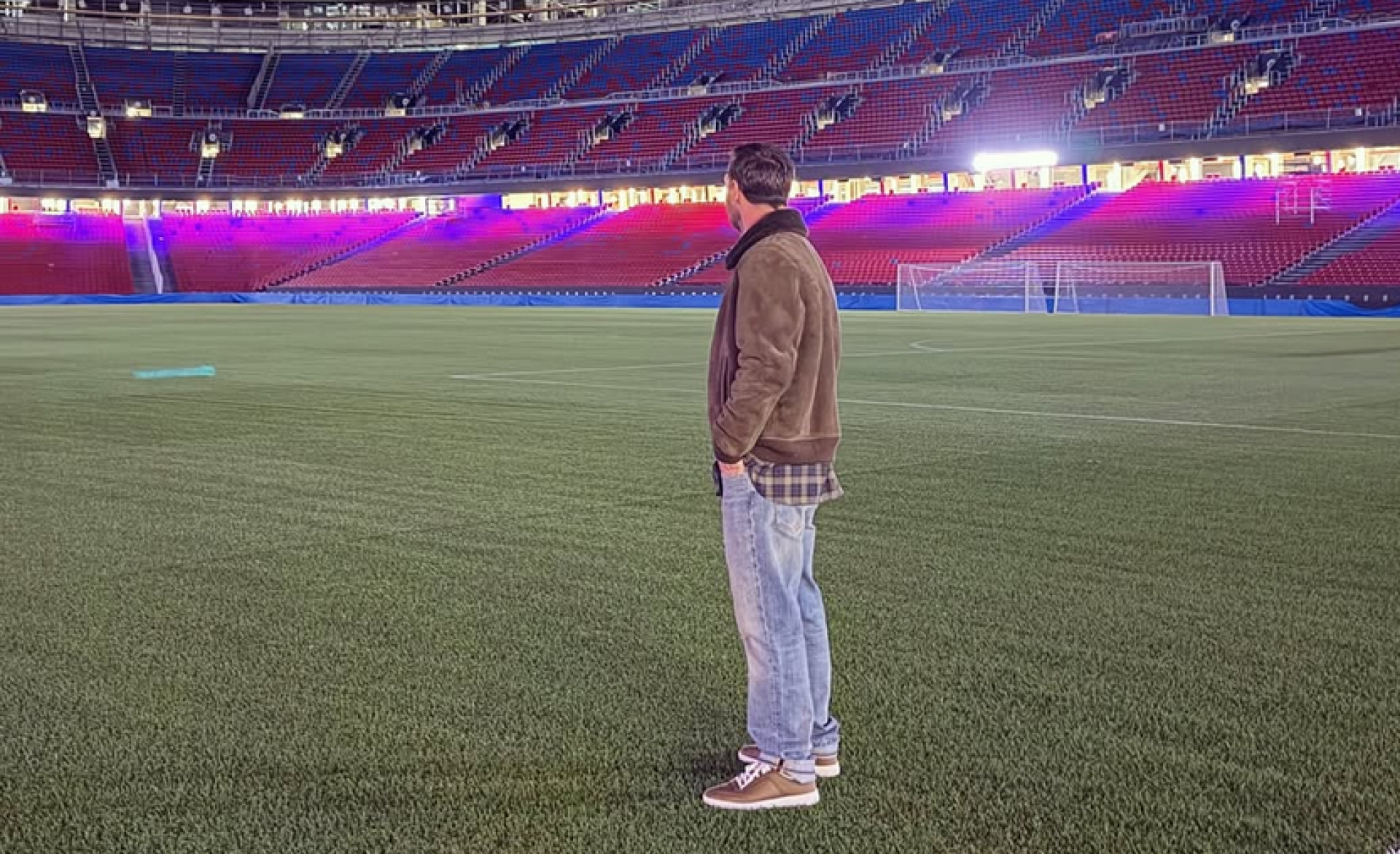 Месси вернулся на «Камп Ноу» и тронул фанатов словами о Барселоне