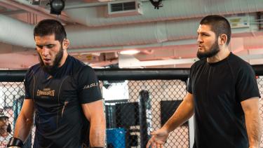 Хабиб назвал бой мечты для UFC, но уверен, что его не устроят в Белом доме