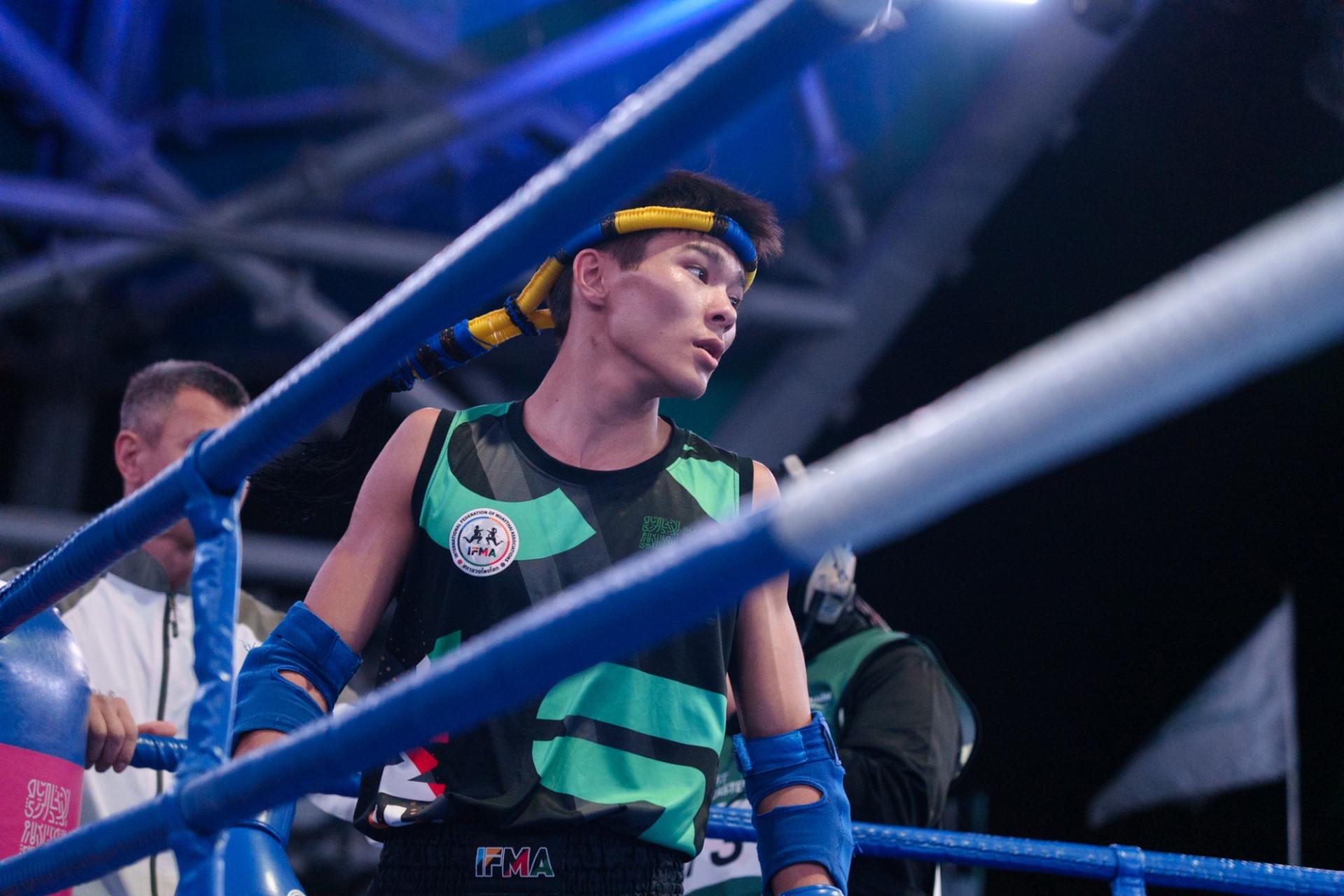 Казахстанский тайбоксер завоевал золото Исламских игр