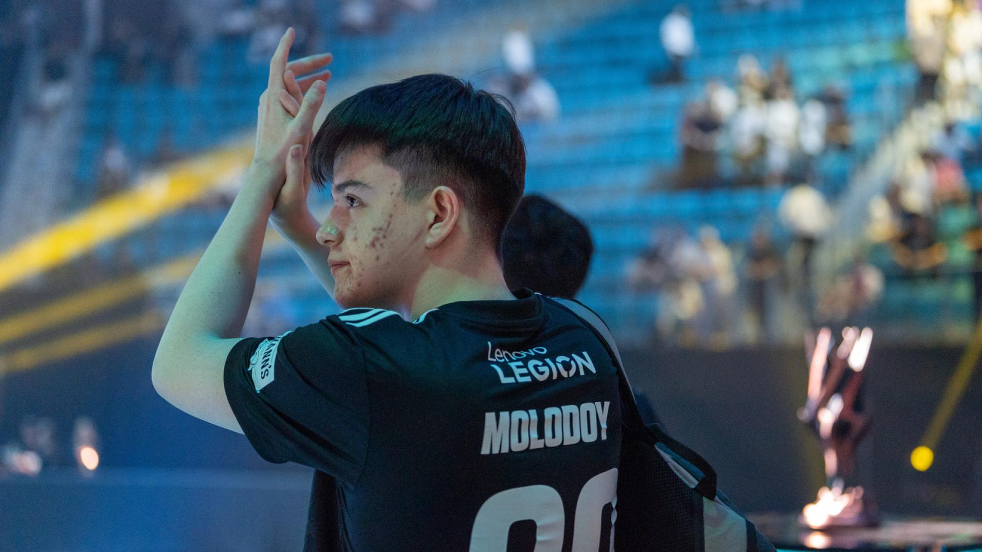 Третья подряд победа FURIA с яркой игрой казахстанца Данилы molodoy Голубенко