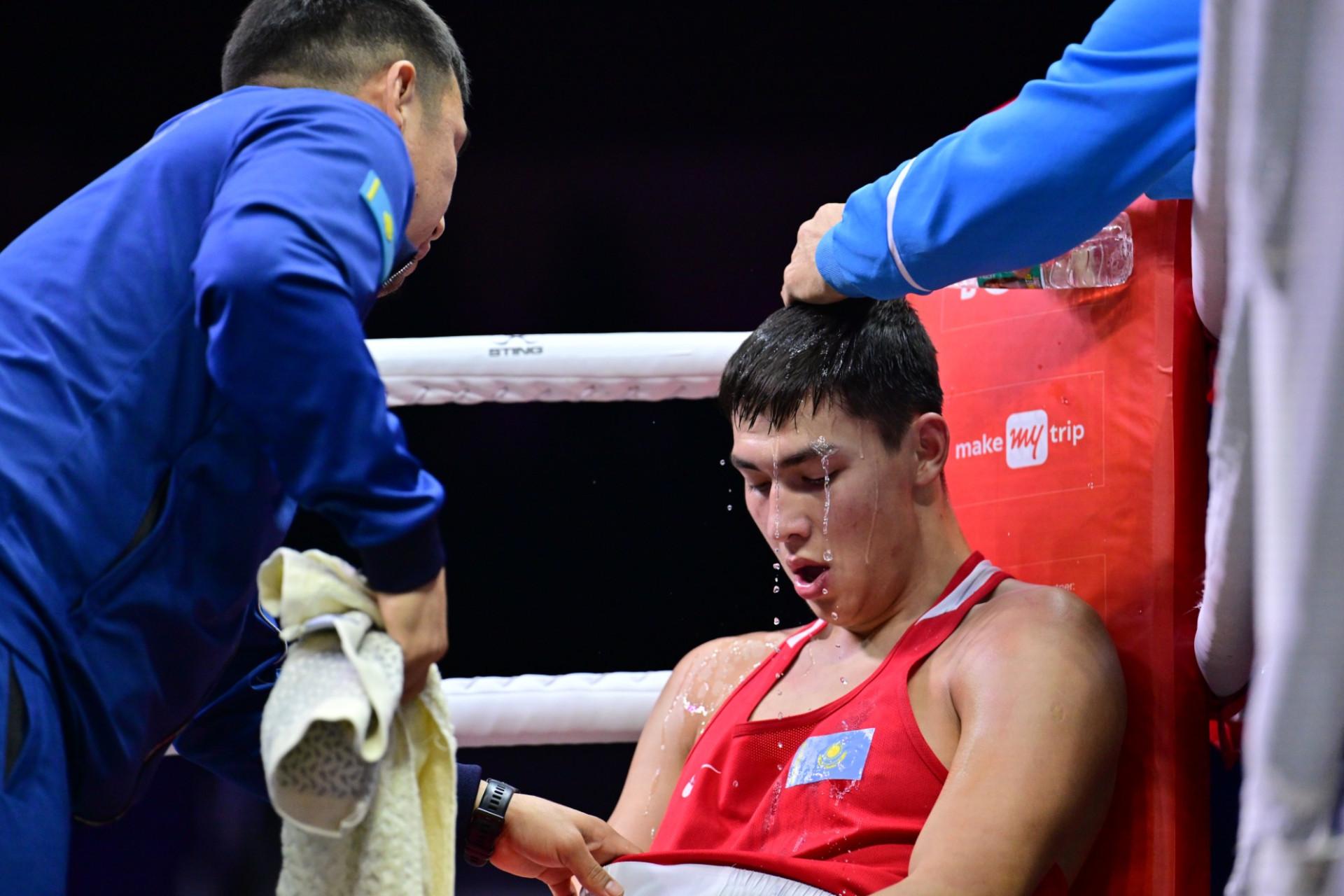 Нурбек Мурсал принес Казахстану серебро на Кубке мира по боксу