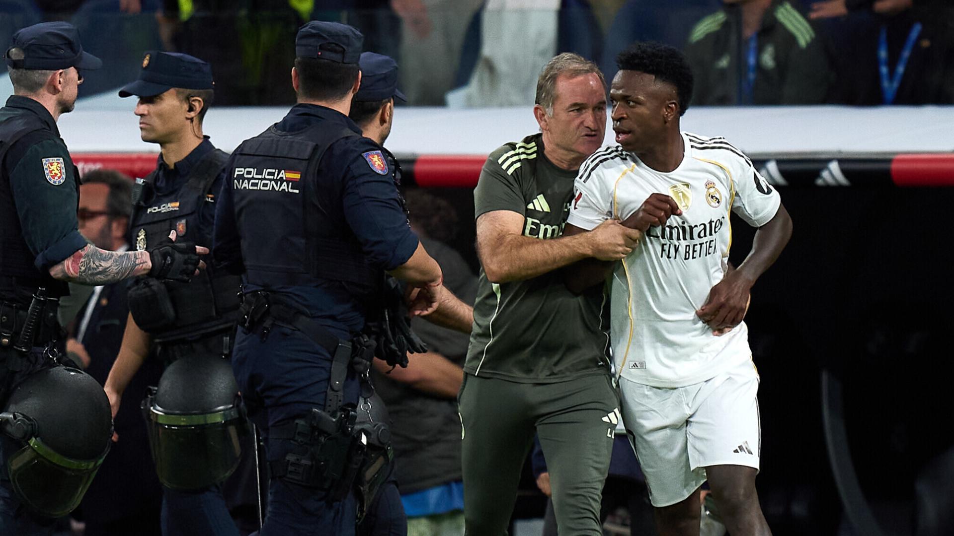 Винисиус отказался продлевать контракт с «Реалом» из-за конфликта с Алонсо