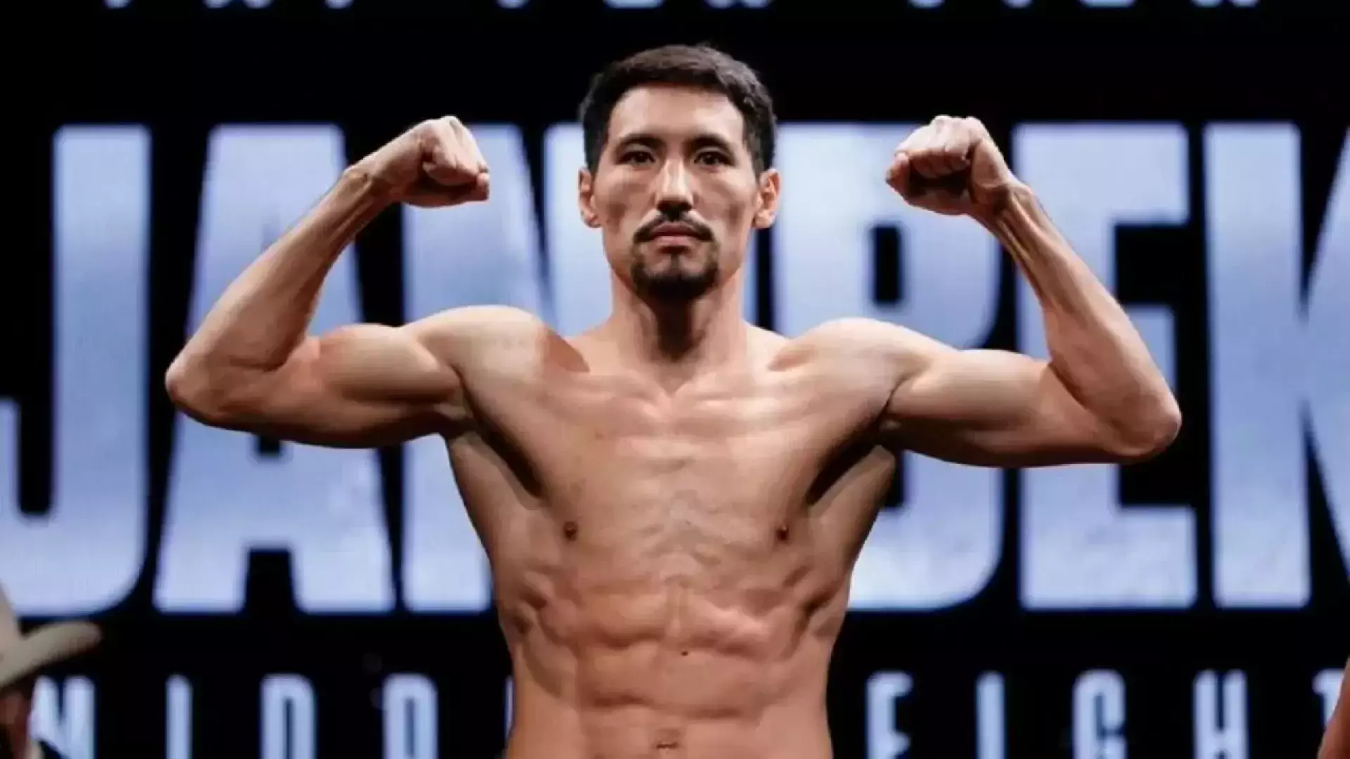 Алимханулы сделал громкое заявление перед боем за три пояса