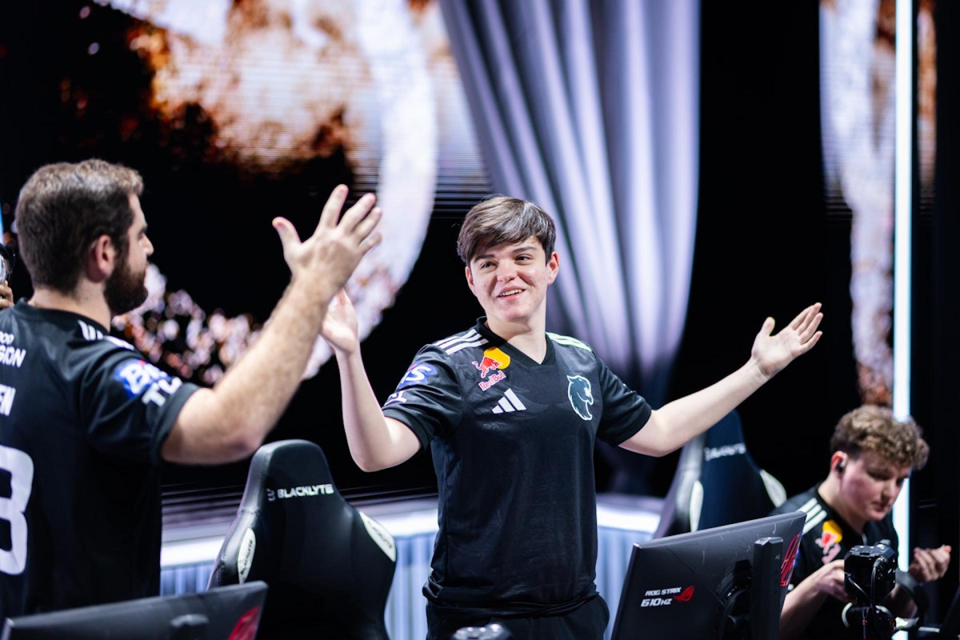 FURIA с Голубенко победила трижды подряд и вышла в плей-офф турнира с миллионным призовым фондом