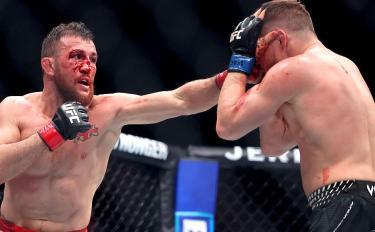 Двалишвили сообщил, что UFC гарантировала ему титульный реванш с Яном