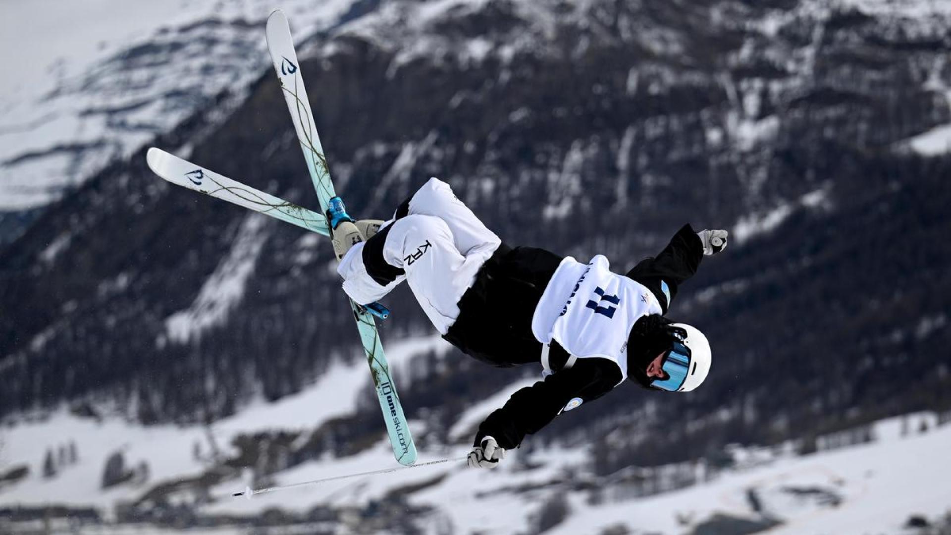 Казахстанские могулистки вошли в число сильнейших на этапе Кубка мира