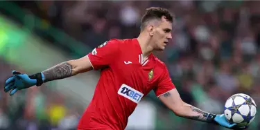 Голкипер «Кайрата» перешел в новый клуб