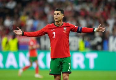 Роналду не стал голосовать при выборе лучших игроков года ФИФА