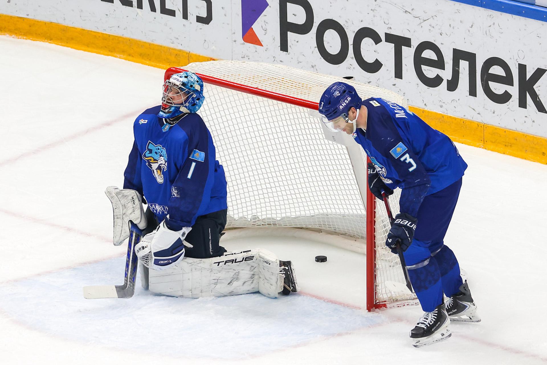 «Барыс» потерпел третье домашнее поражение подряд