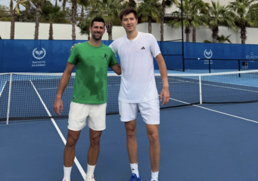 Теннисисты сборной Казахстана провели тренировку с Новаком Джоковичем