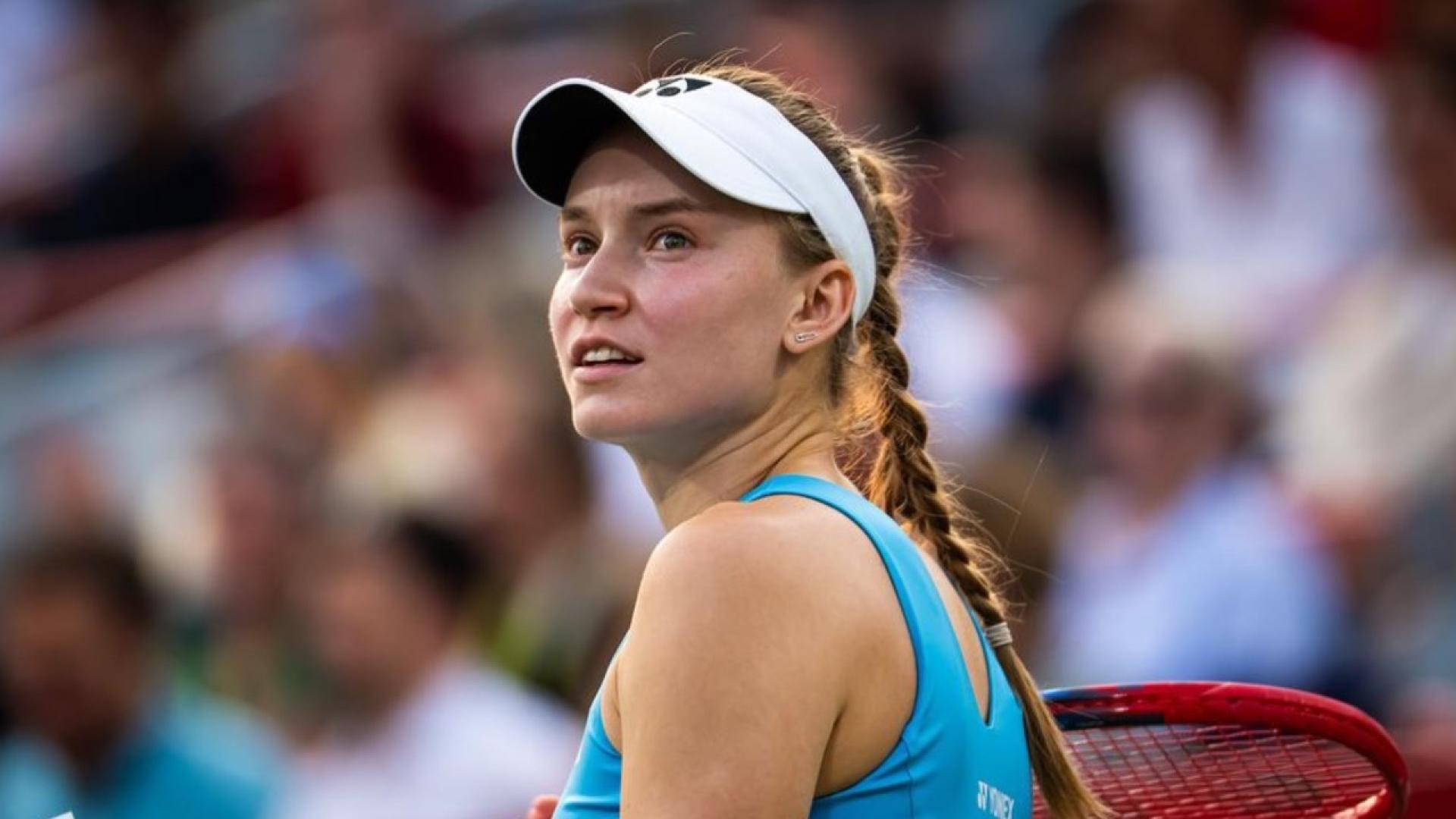 Рыбакина завершила сезон победой над Бенчич