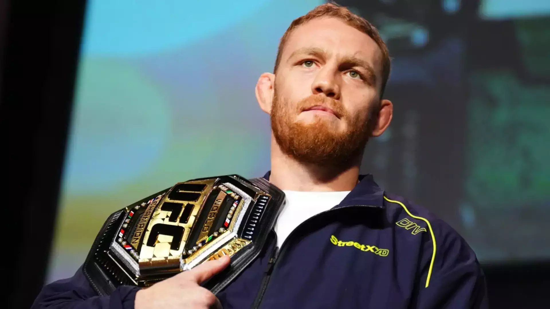 Экс-чемпион UFC бросил вызов Шавкату Рахмонову