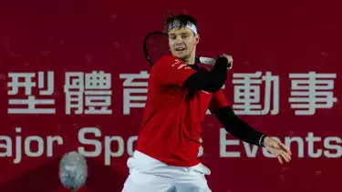 Бублик вышел в финал первого турнира сезона после волевой победы