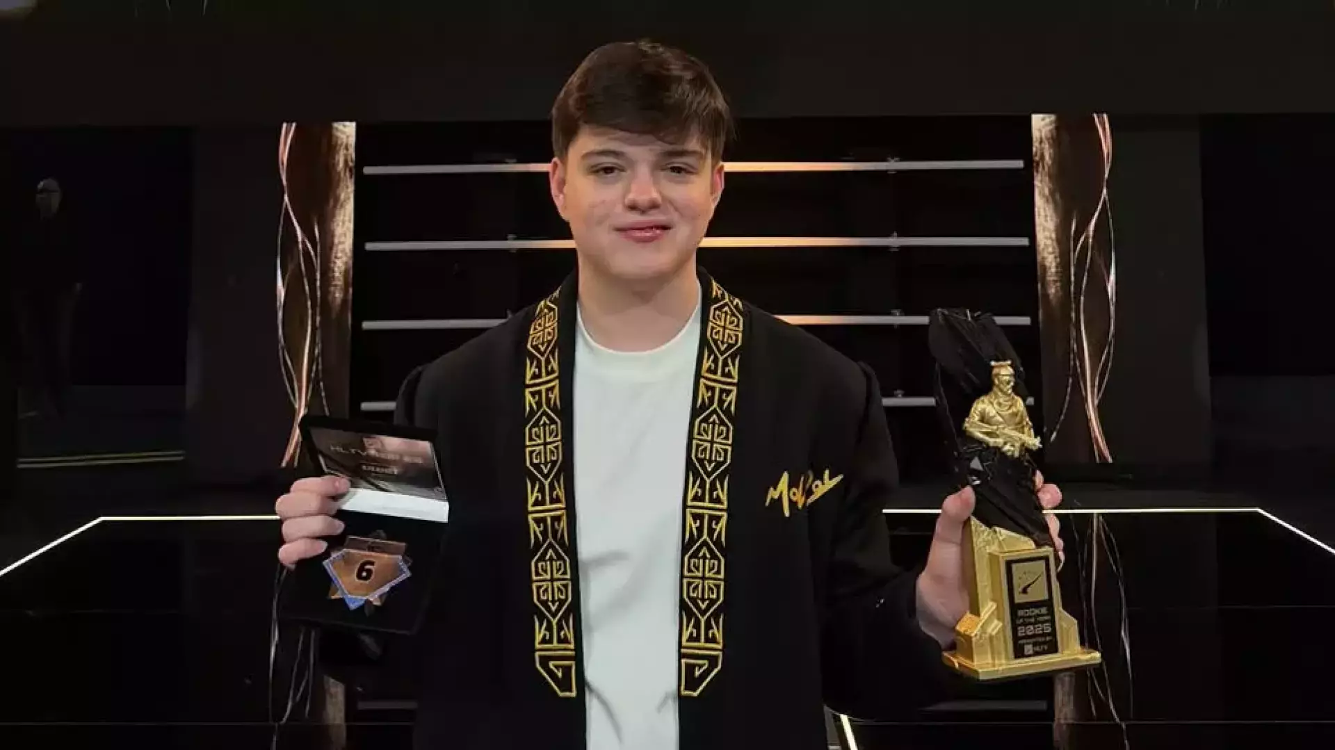 Казахстанец получил топовую награду в киберспорте