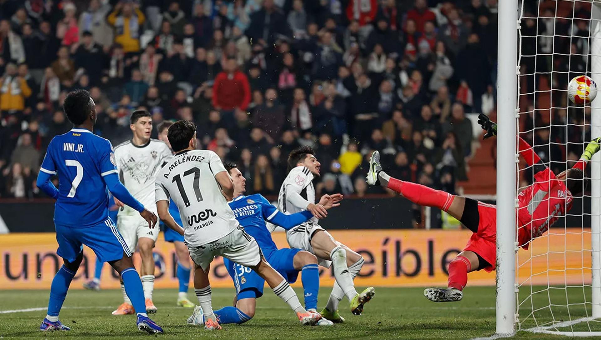 «Реал» с позором вылетел из Кубка Испании в первом матче Арбелоа