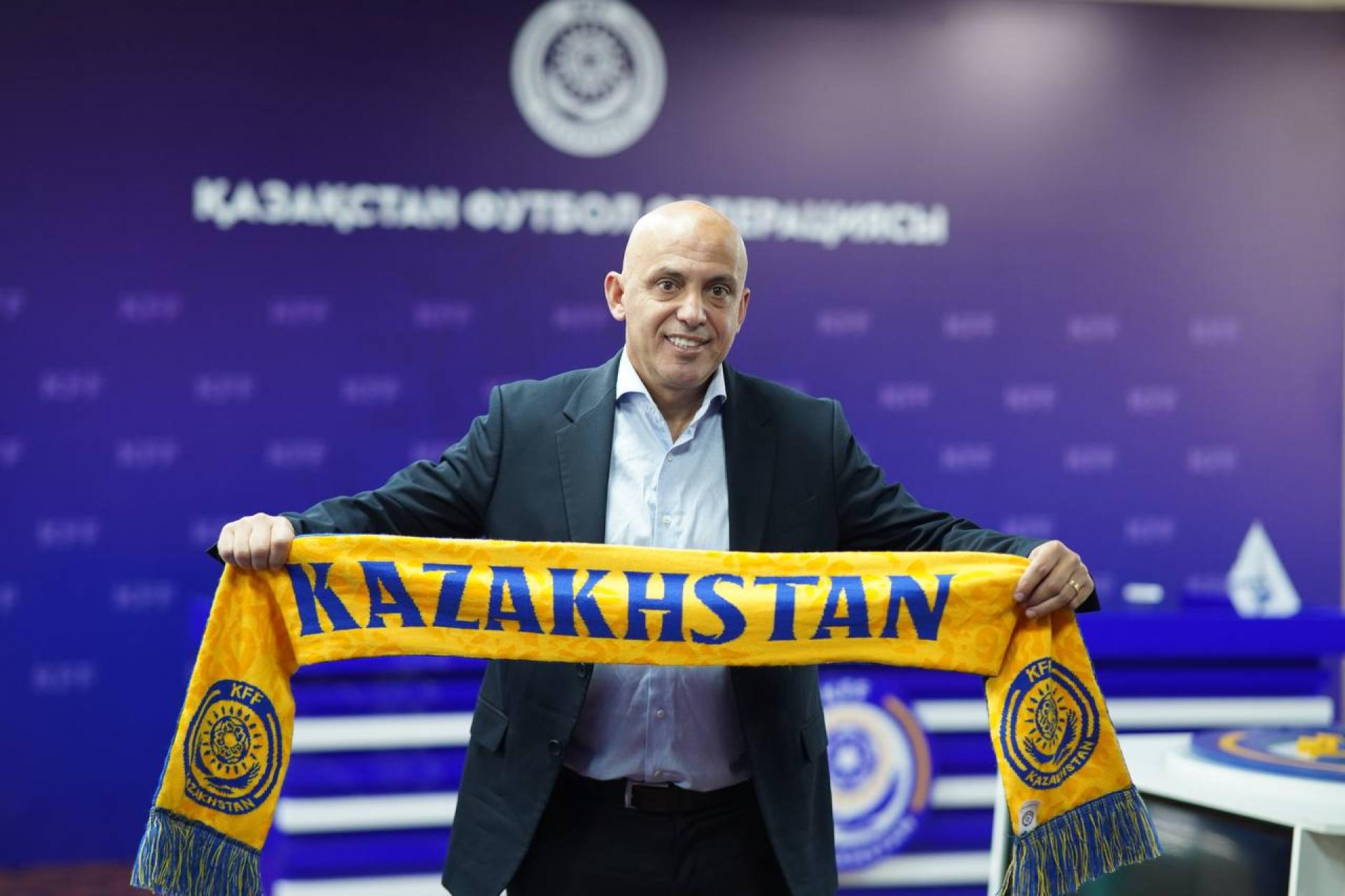 Звездный тренер вернулся во главу сборной Казахстана по футзалу