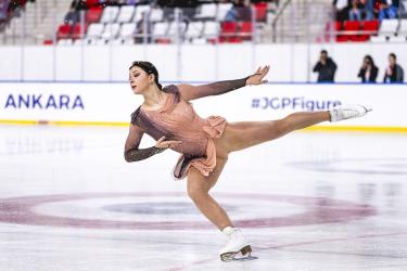 Самоделкина не вошла в число лидеров на чемпионате четырех континентов после короткой программы