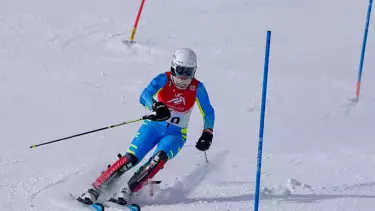 Казахстанская горнолыжница триумфально выиграла золото в Италии