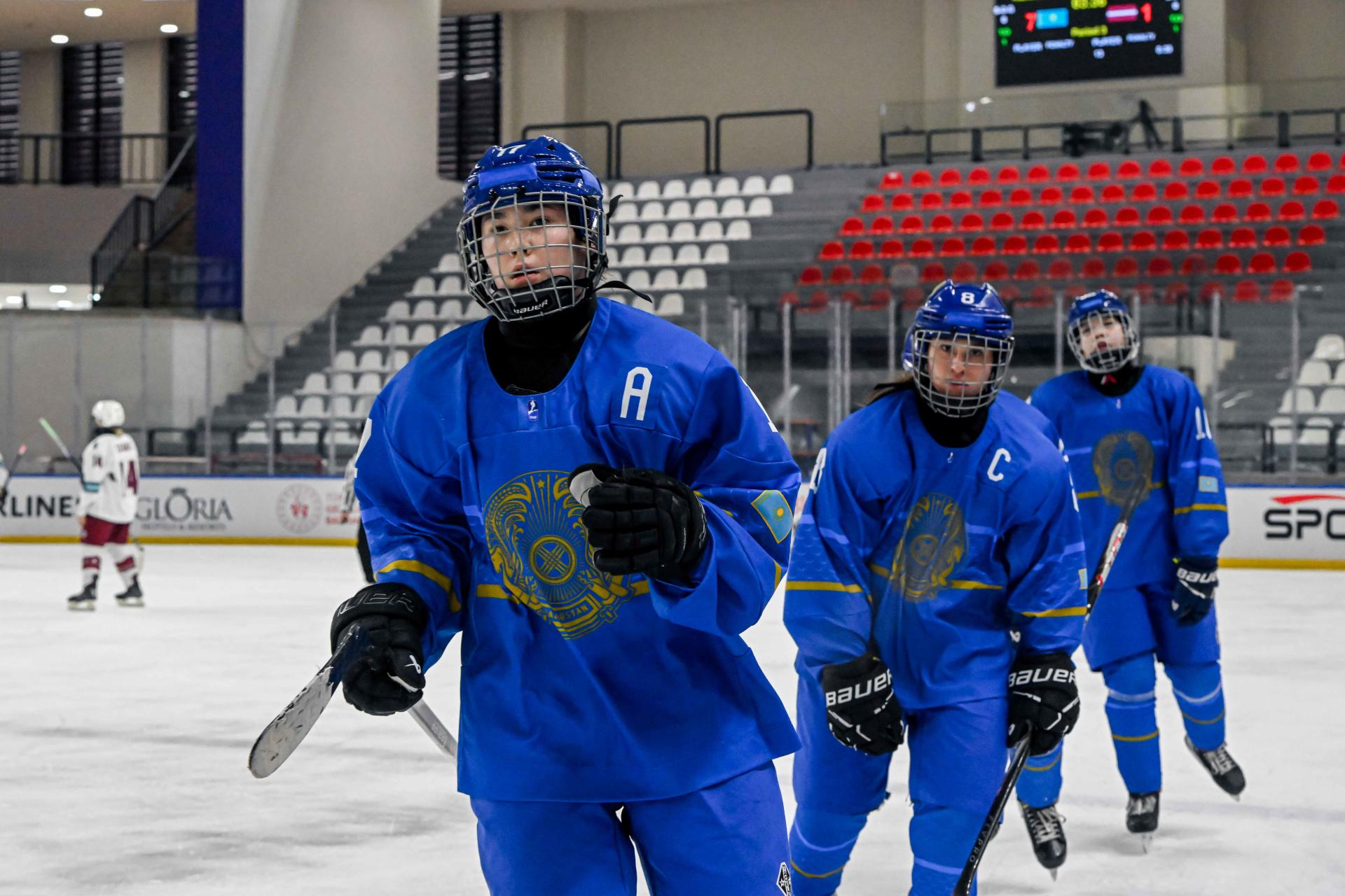 Казахстан разгромил Турцию и лидирует на ЧМ по хоккею U18