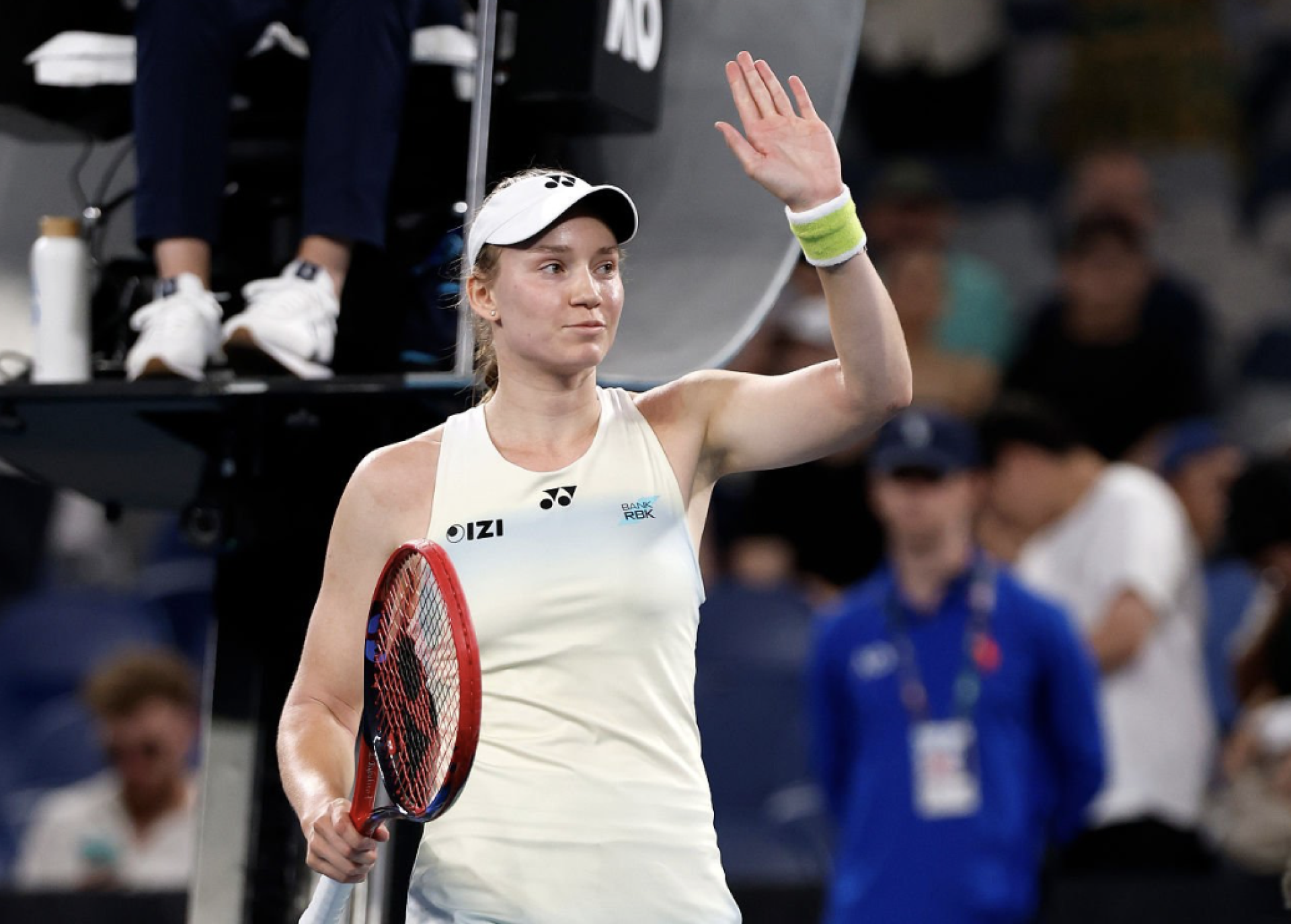 Рыбакина уверенно шагнула в четвертьфинал Australian Open