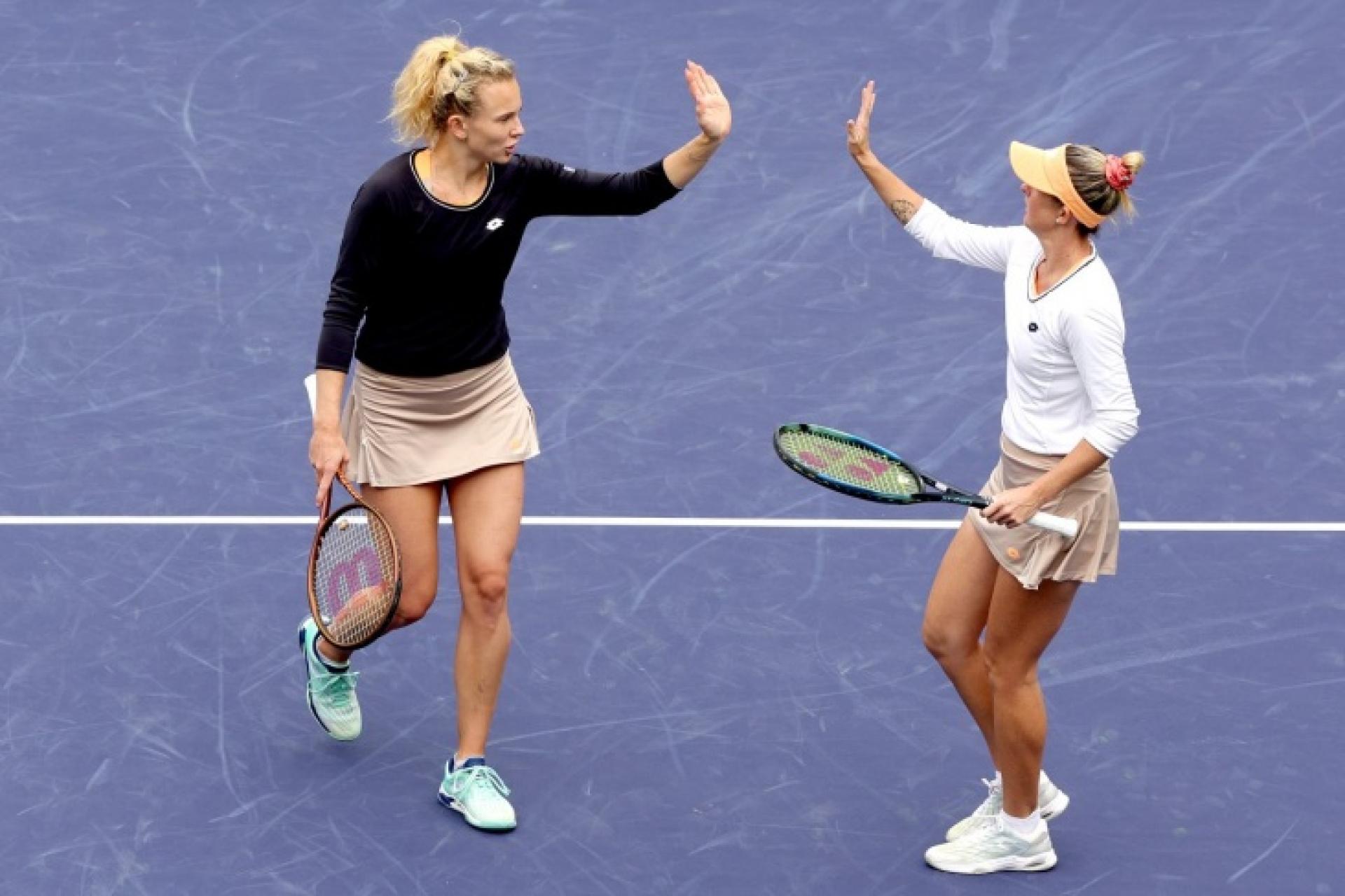 Казахстанка уничтожила фаворитов Australian Open  в 1\4 финала парного разряда