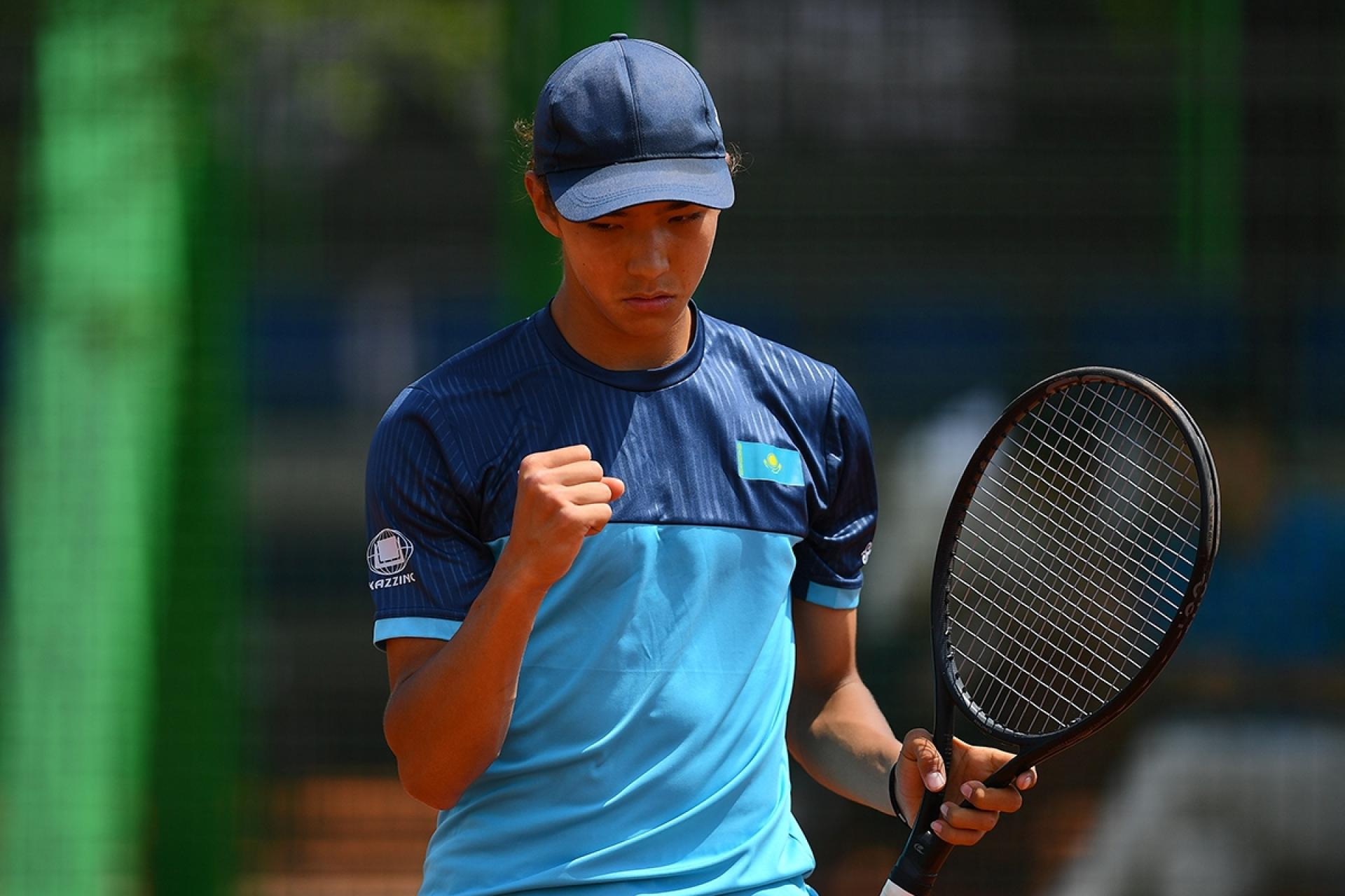 Казахстанец сотворил историю на юниорском Australian Open