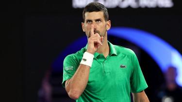 Джокович выиграл у Синнера в драматичном полуфинале Australian Open