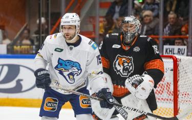 Барыс уступил конкуренту в борьбе за плей-офф КХЛ